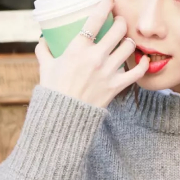 New 925 Silver Creative Leaf Adjustable Ring - Picture 6 of 6